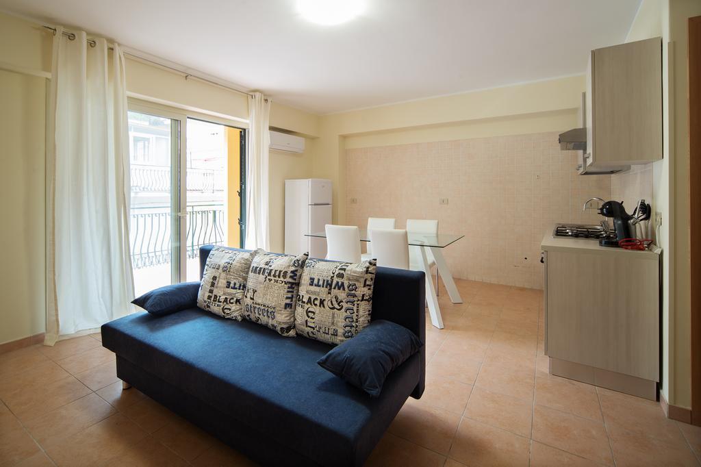 Milly House Διαμέρισμα Letojanni Εξωτερικό φωτογραφία
